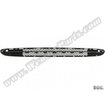 Tampon Izgarası W203 Ön Orta; Siyah Çitalı Açık -Avg- 2000-04